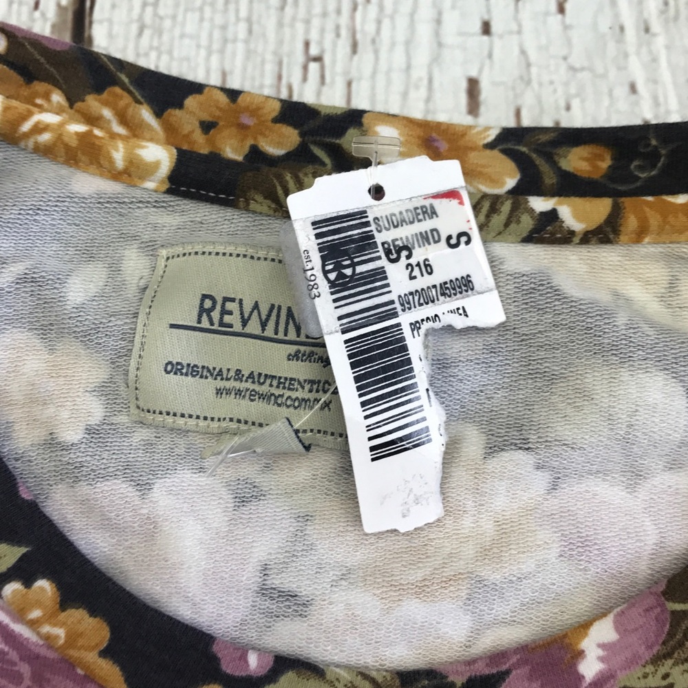 💕SALE💕NWT Floral Inspire Rewind Sweatshirt - Picture 7 of 8